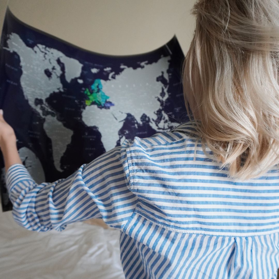 Скретч-карта мира Afi Design Blue (84х60 см, на английском) Скретч-карта мира Afi Design Blue (84х60 см, на английском)