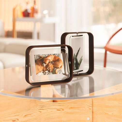 Фоторамка двухсторонняя Bellwood (Орех) Фоторамка двухсторонняя Bellwood (Орех)