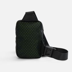 Спортивная кросс-боди сумка UrbanHike (черный) Спортивная кросс-боди сумка UrbanHike (черный)