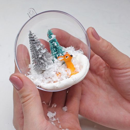 Набор для творчества Елочные шары Медвежонок и олень Набор для творчества Елочные шары Медвежонок и олень