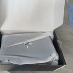 Настольный стерилизатор с беспроводной зарядкой и часами UV Depot (Черный) Отзыв