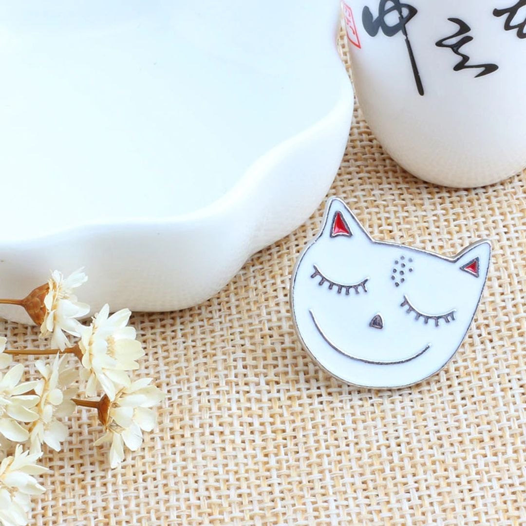 Значок Cute Cat Значок Cute Cat