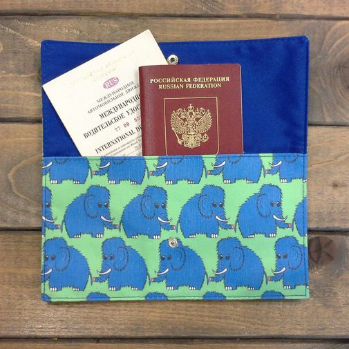 Вместительный конверт для документов