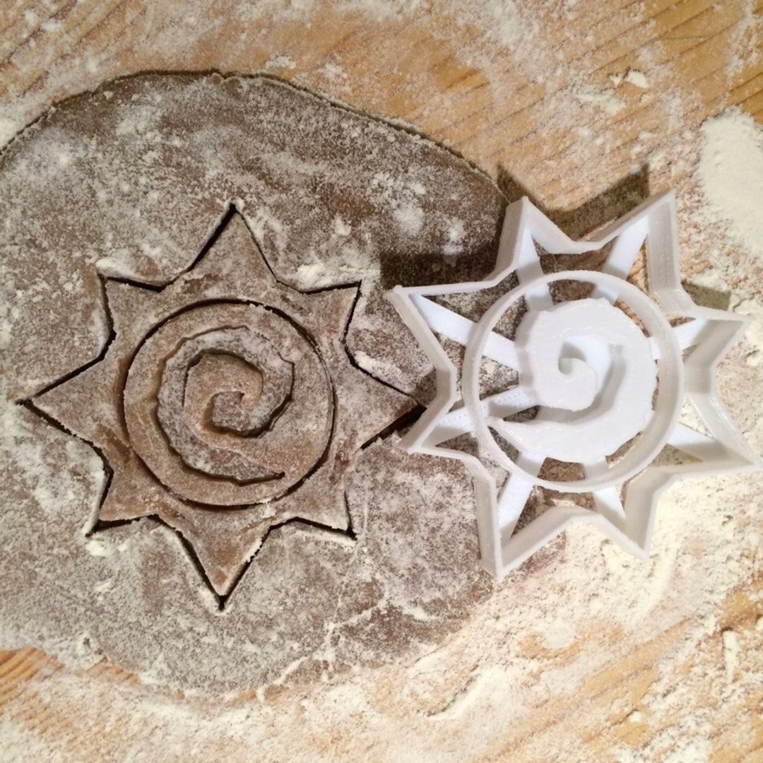 Форма для печенья Hearthstone (эмблема) Форма для печенья Hearthstone (эмблема)