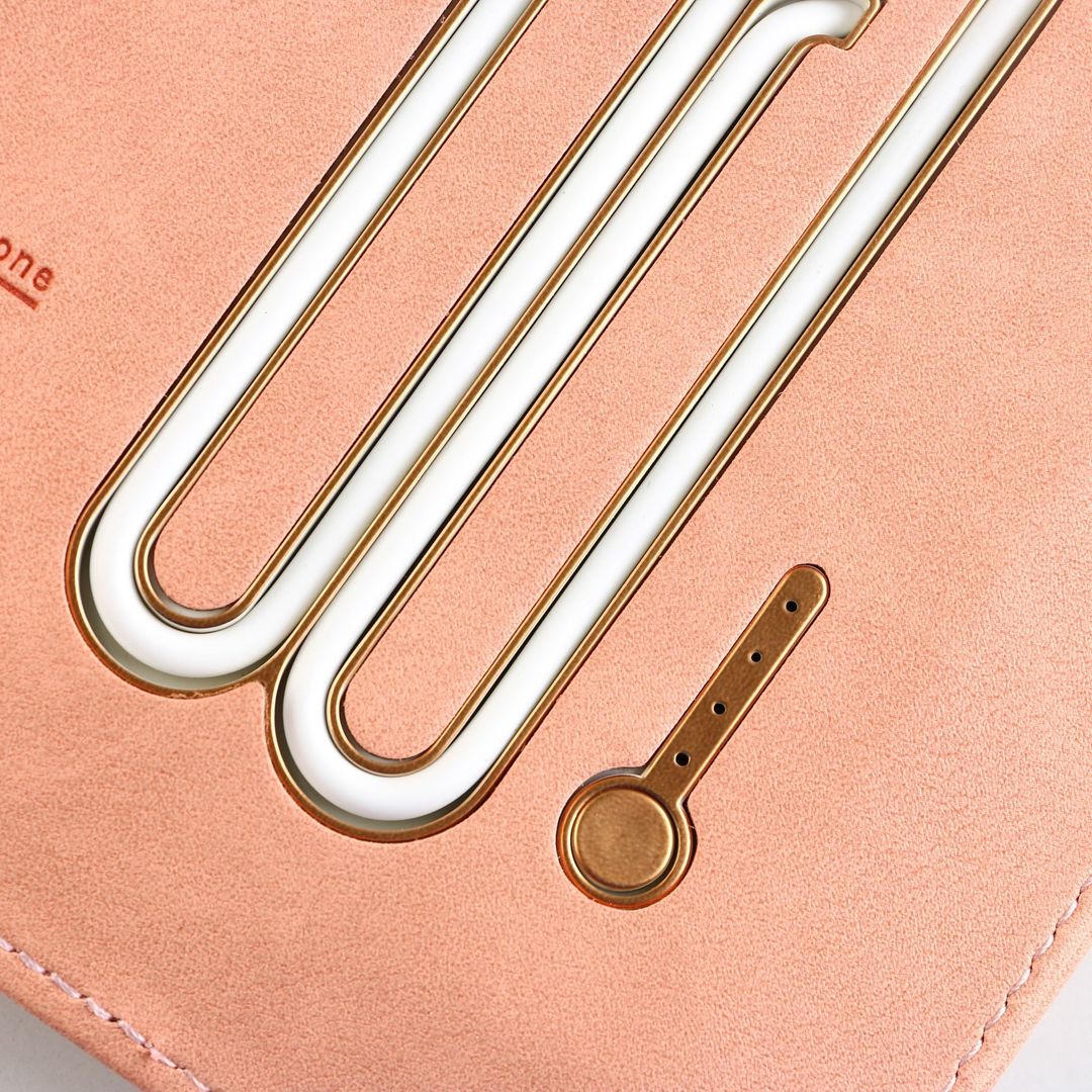 Ежедневник со встроенной зарядкой и флешкой Мечтай 8000 mAh 16Гб Ежедневник со встроенной зарядкой и флешкой Мечтай 8000 mAh 16Гб