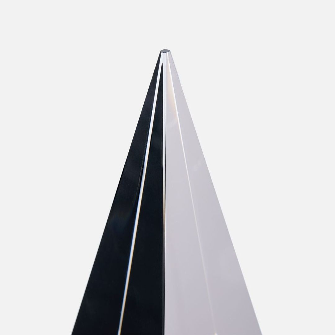 Стела Elitist Стела Elitist