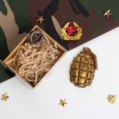 Шоколадная фигурка Граната