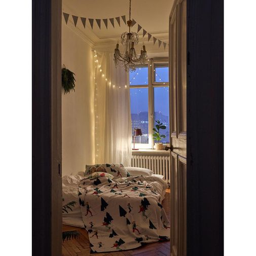 Плед из хлопка с новогодним рисунком Let's Ski из коллекции New Year Essential (130x180 см)