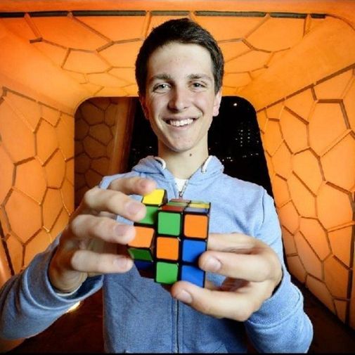 Кубик Рубика 3х3 (оригинальный)