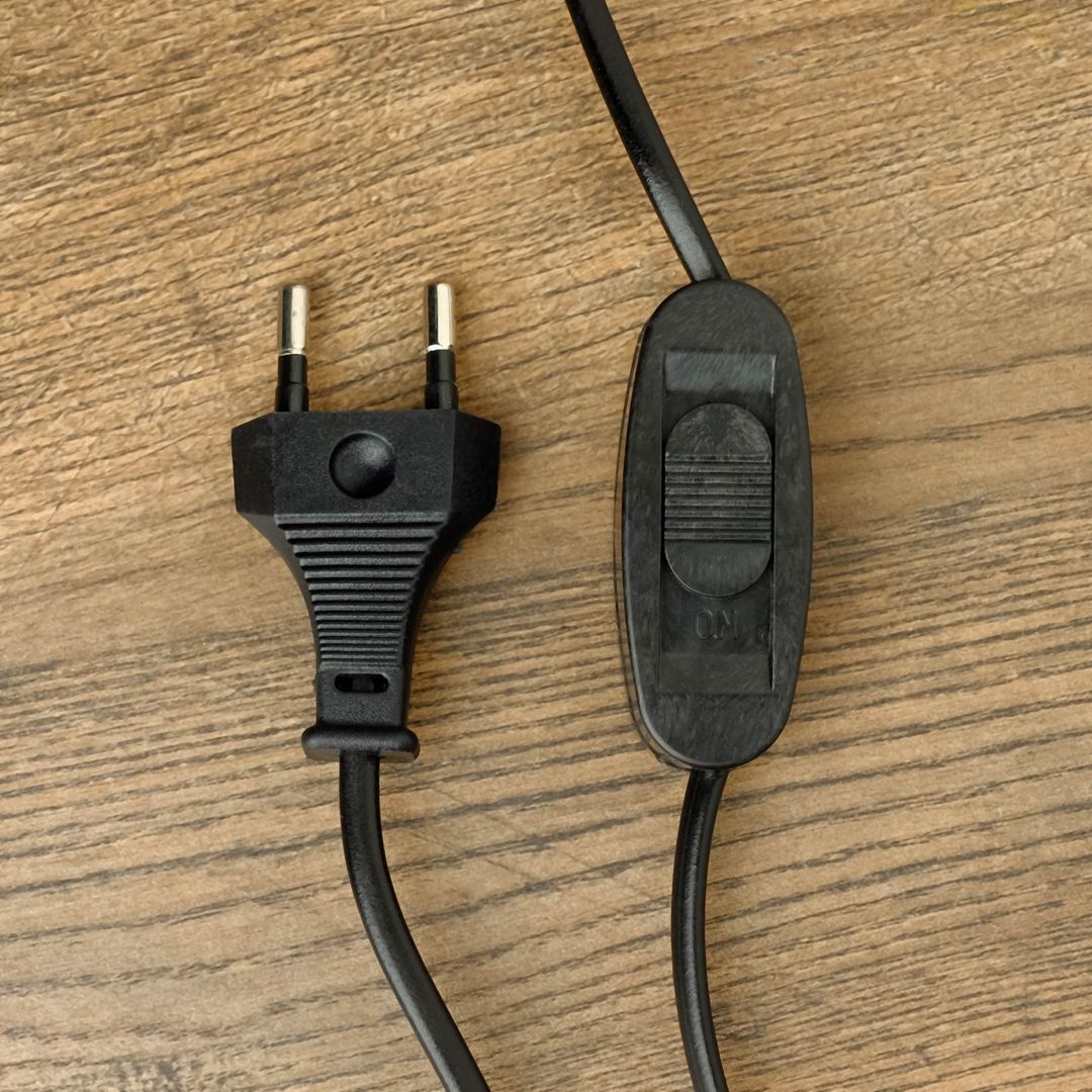 Плазменный шар В объятиях дракона Плазменный шар В объятиях дракона