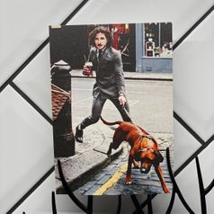 Открытка почтовая Модные классики Гоголь и собака