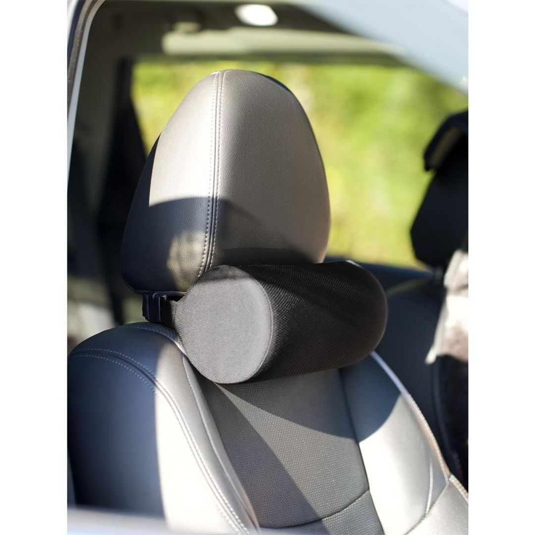 Подушка автомобильная на подголовник Roadie (черная) Подушка автомобильная на подголовник Roadie (черная)