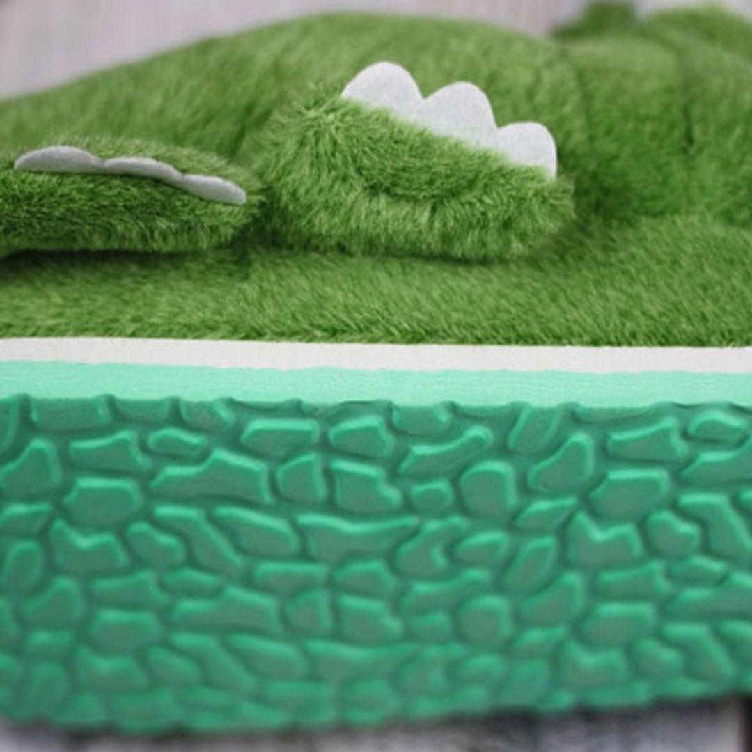 Тапочки Лакосты Тапочки Лакосты