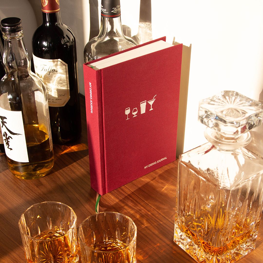 Дневник ценителя алкоголя My Drinks Journal Дневник ценителя алкоголя My Drinks Journal