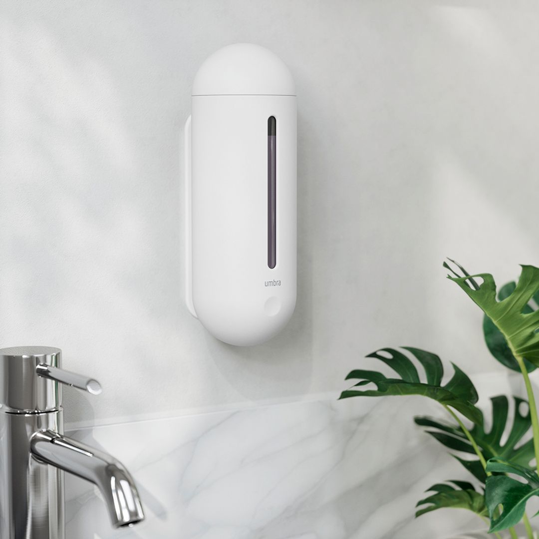 Диспенсер настенный для жидкого мыла Penguin Диспенсер настенный для жидкого мыла Penguin