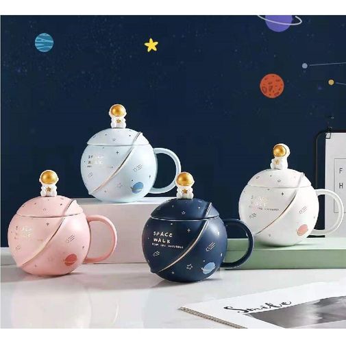 Кружка с ложкой Космическая прогулка Кружка с ложкой Космическая прогулка