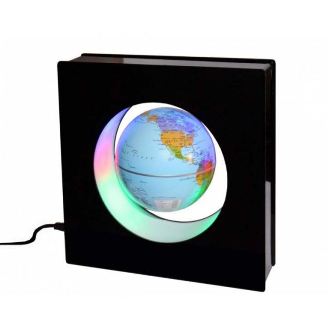 Левитирующий глобус в квадрате Левитирующий глобус в квадрате