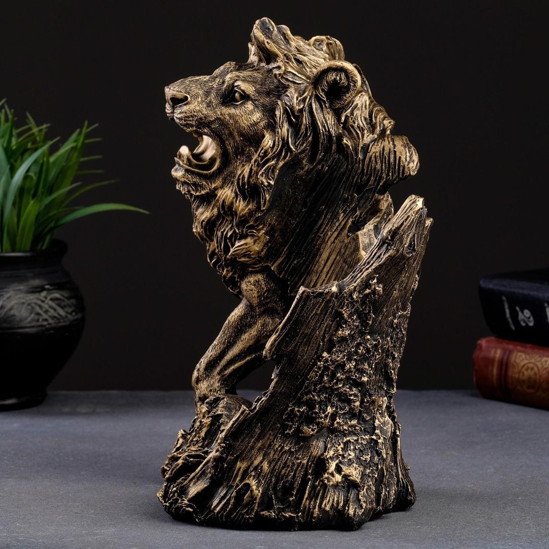 Подставка под бутылку Лев