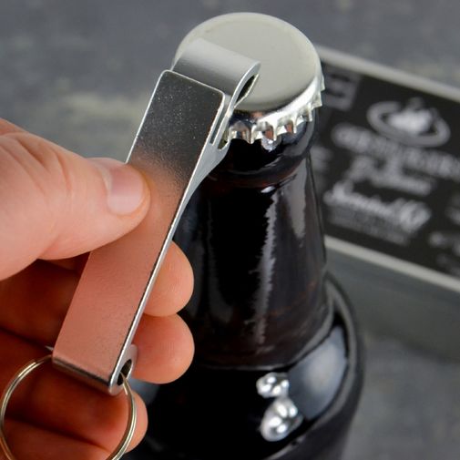 Набор для выживания джентельмена D-Stress Emergency Kit (24 предмета) Набор для выживания джентельмена D-Stress Emergency Kit (24 предмета)