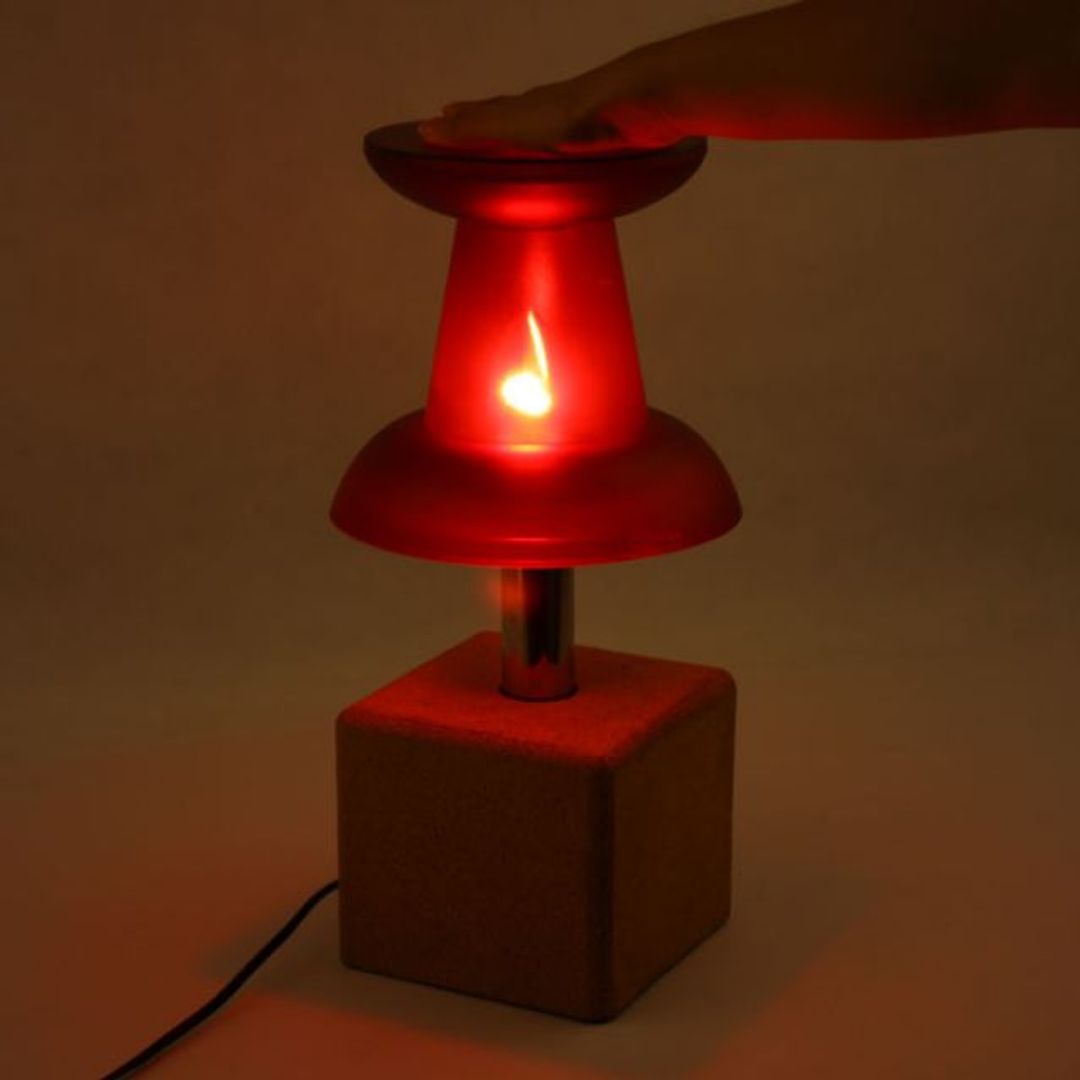 Лампа Канцелярская кнопка Лампа Канцелярская кнопка