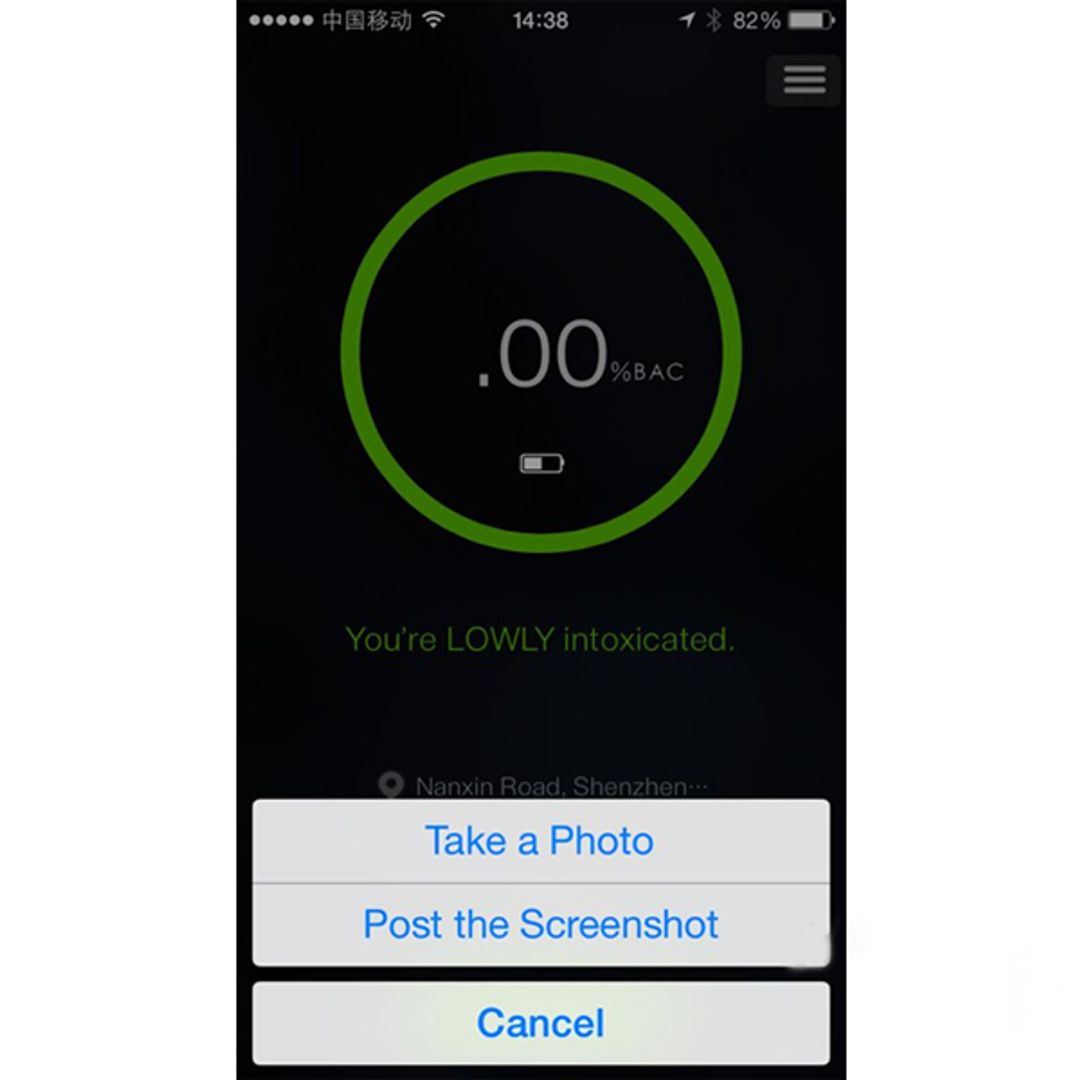 Алкотестер для смартфона iBreathalyzer mini Алкотестер для смартфона iBreathalyzer mini