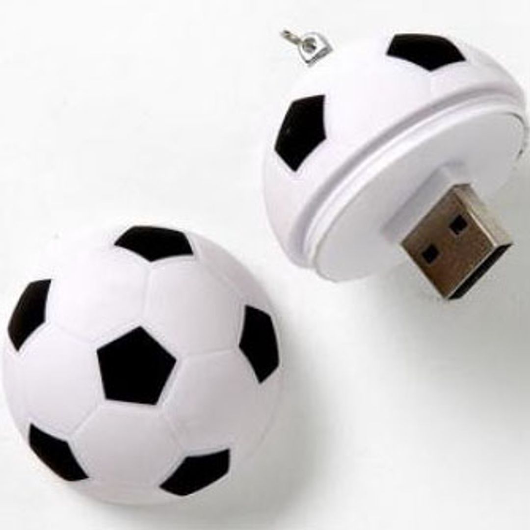 Флешка Футбольный мяч 8 Гб Флешка Футбольный мяч 8 Гб