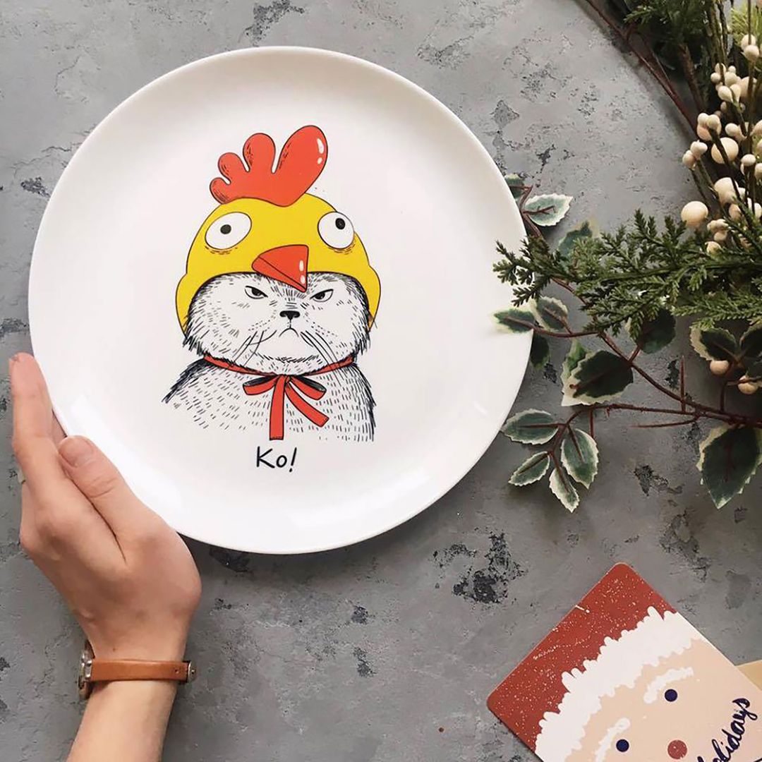 Тарелка Кот в костюме Ко